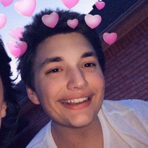 Meet your Posher, Brady